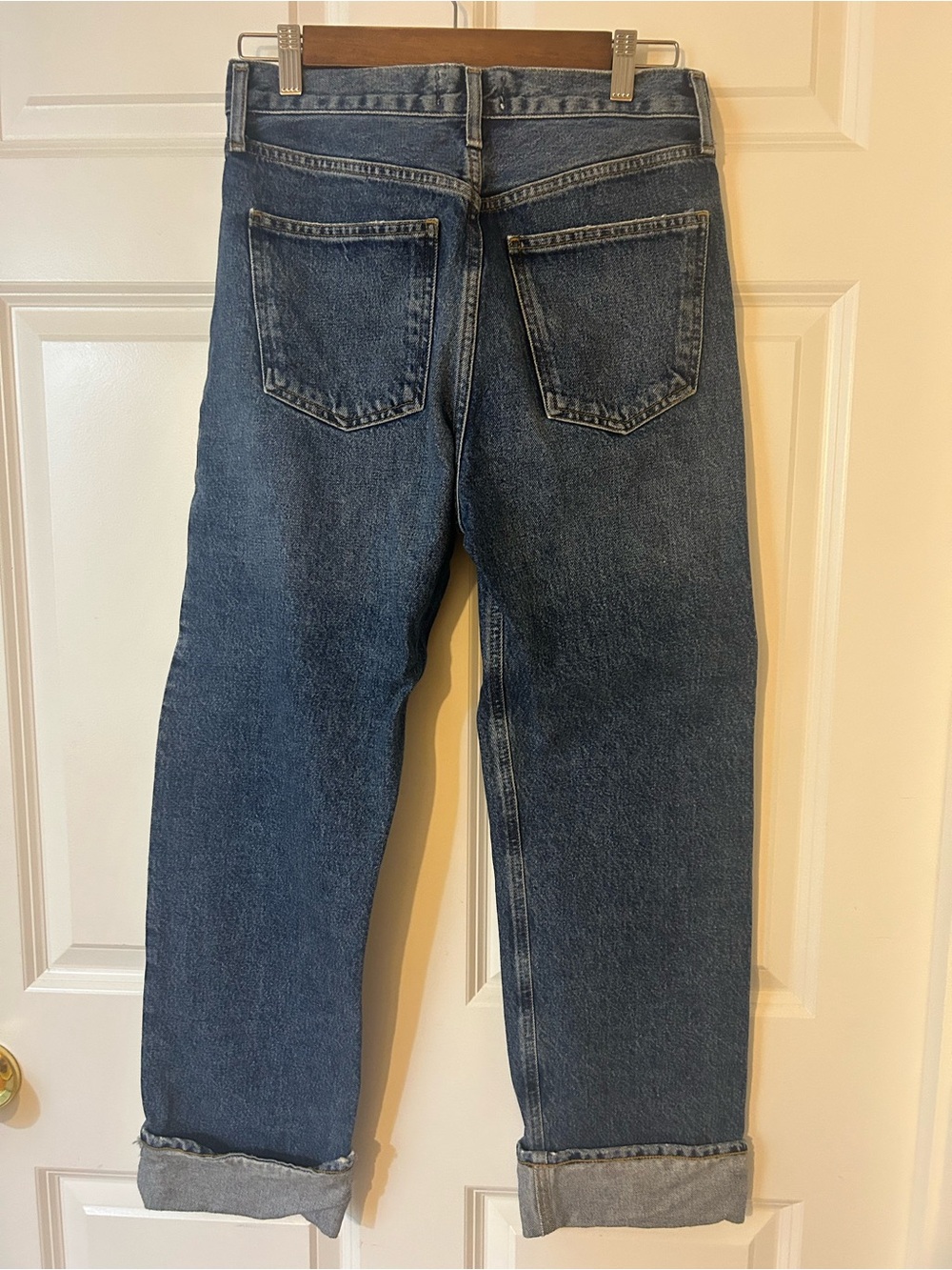 Agolde Fran Mid-Rise Straight Jeans with Cuffed Hem - Picture 9 of 12